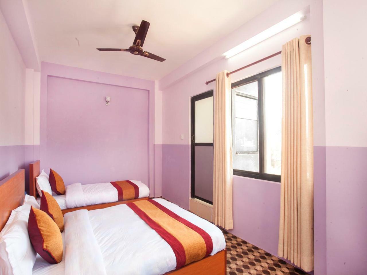 Oyo 341 Hotel Kusum Kohinoore Tokha 外观 照片