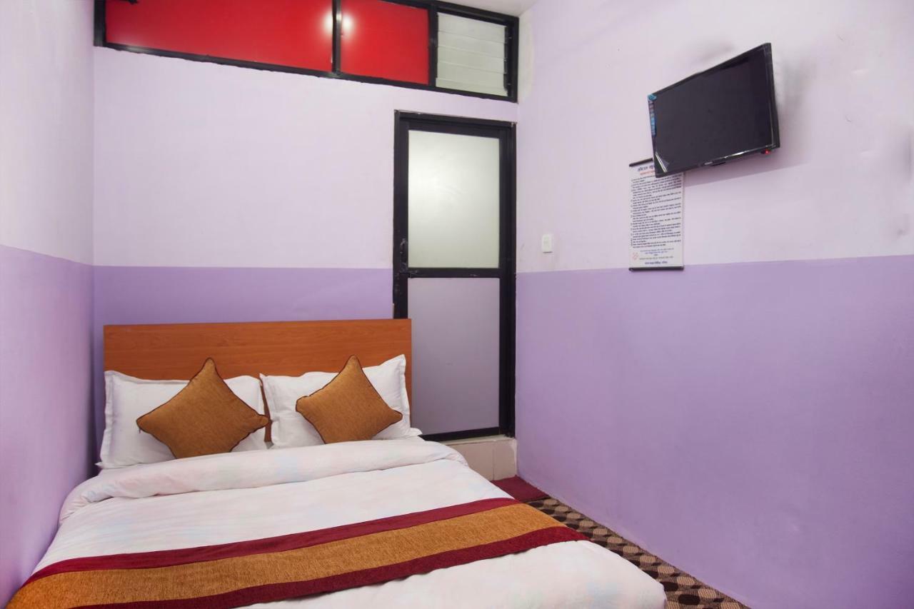 Oyo 341 Hotel Kusum Kohinoore Tokha 外观 照片